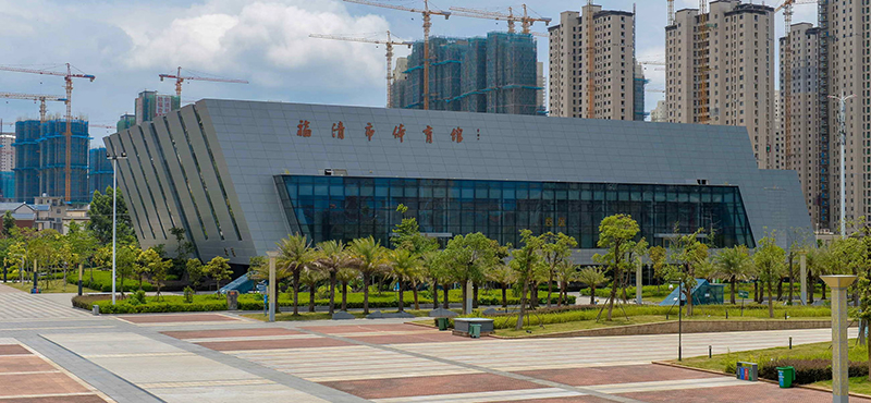 Exterior view of Fuqing Gymnasium, a comprehensive indoor basketball venue with professional sports lighting